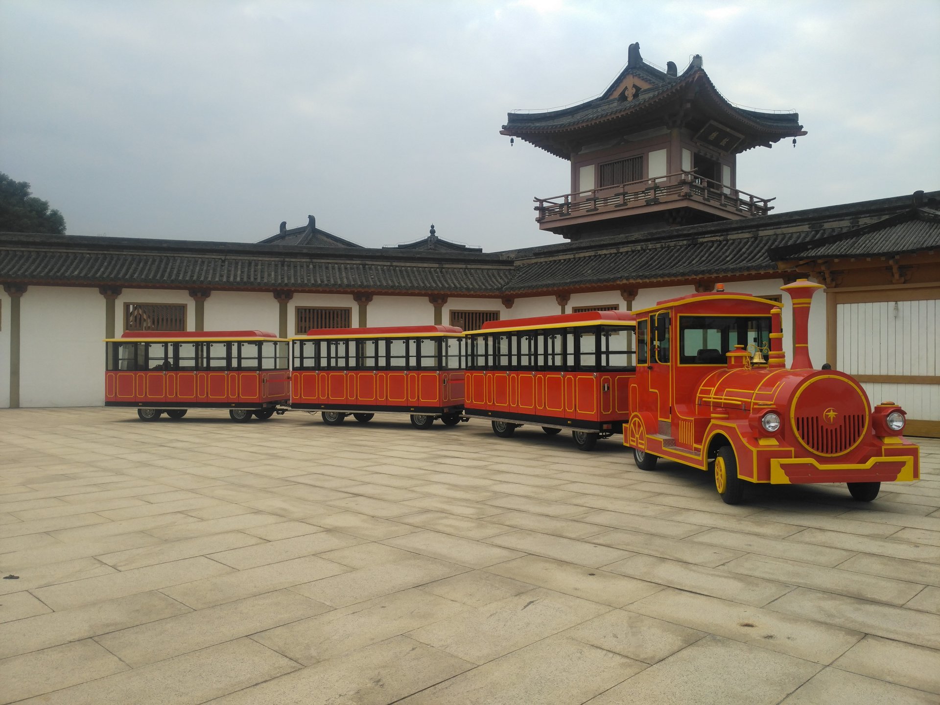 无轨锂电池观光小火车